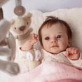 thumbnail image 4 of Muñeca Reborn Baby Girl Brags Claire de 18 pulgadas con cabello castaño, 4 of 6