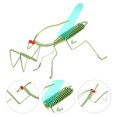 thumbnail image 3 of 2pcs Modèles d'Insectes Réalistes Simulation Mantis Ornements Cadeaux Faits à la Main (Vert), 3 of 8