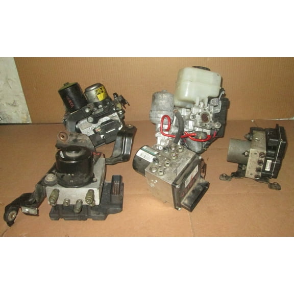 Pre-Owned 2013 2014 Toyota Camry Anti Lock Brake Actuator Pump Assembly 35k Miles OEM LKQ - Verify Specific Vehicle Fitment In Description - (Good)
