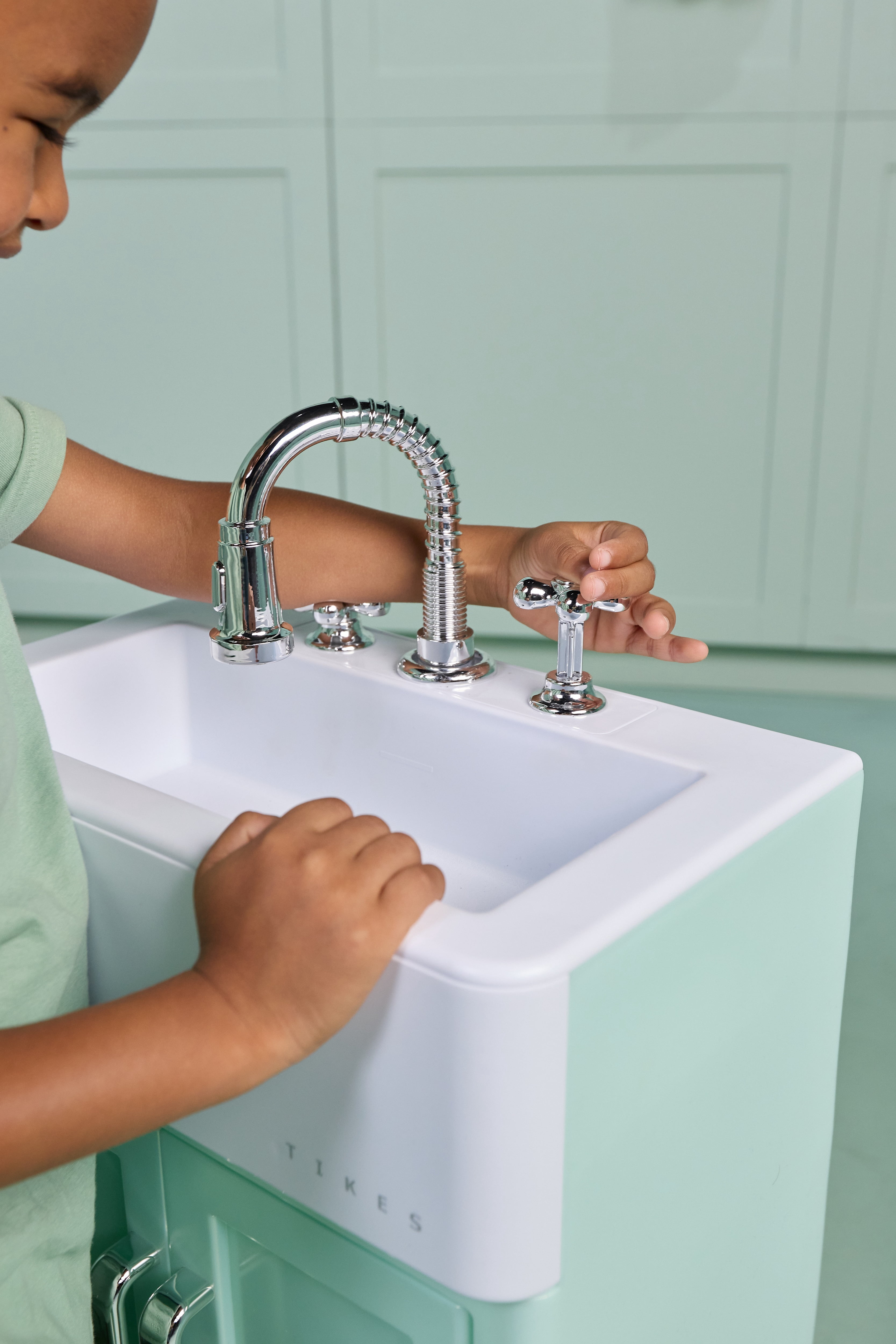 Little Tikes Modular Kitchen Sink – Sea Foam, Imaginative Pretend Play Kitchen, Ages 3+