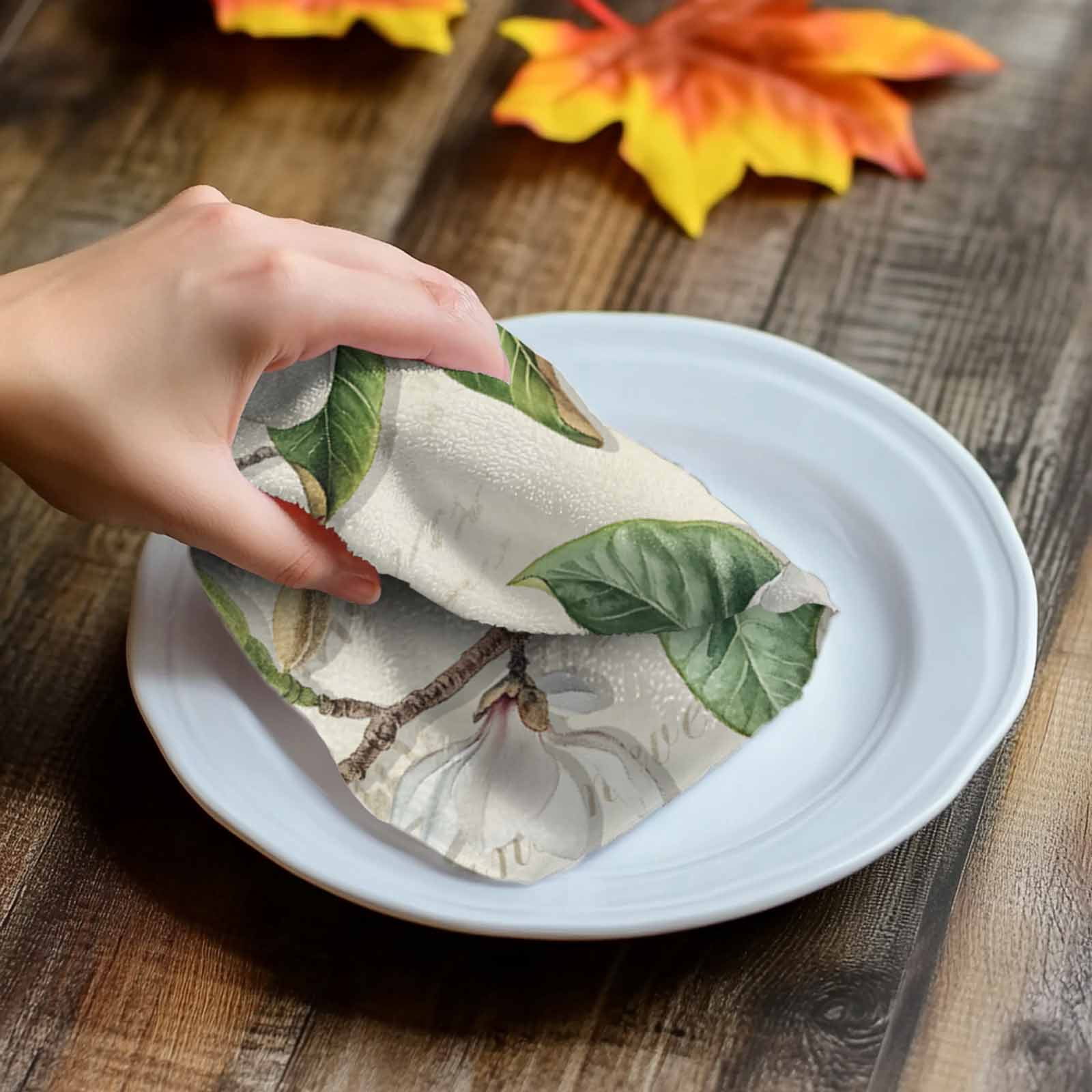 Retro Flowers Kitchen Towel Dish Cloths Set of 2, Microfiber Soft Kitchen Hand Towels, Farmhouse Leaf Branch Green Plants Absorbent Quick Drying Dishcloths 18 x 28 Inches