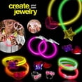 thumbnail image 4 of Paquete de 500 collares y pulseras Glow Sticks Party Pack Play22, 4 of 7