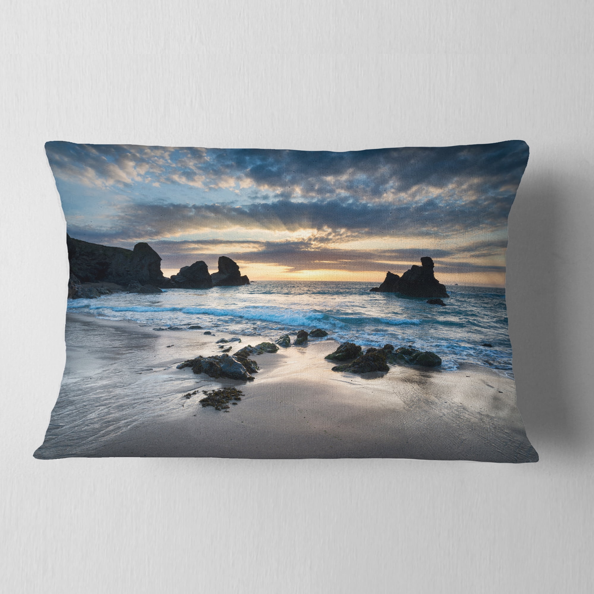 Designart Beautiful Porthcothan Bay - Seashore Throw Pillow - 12x20