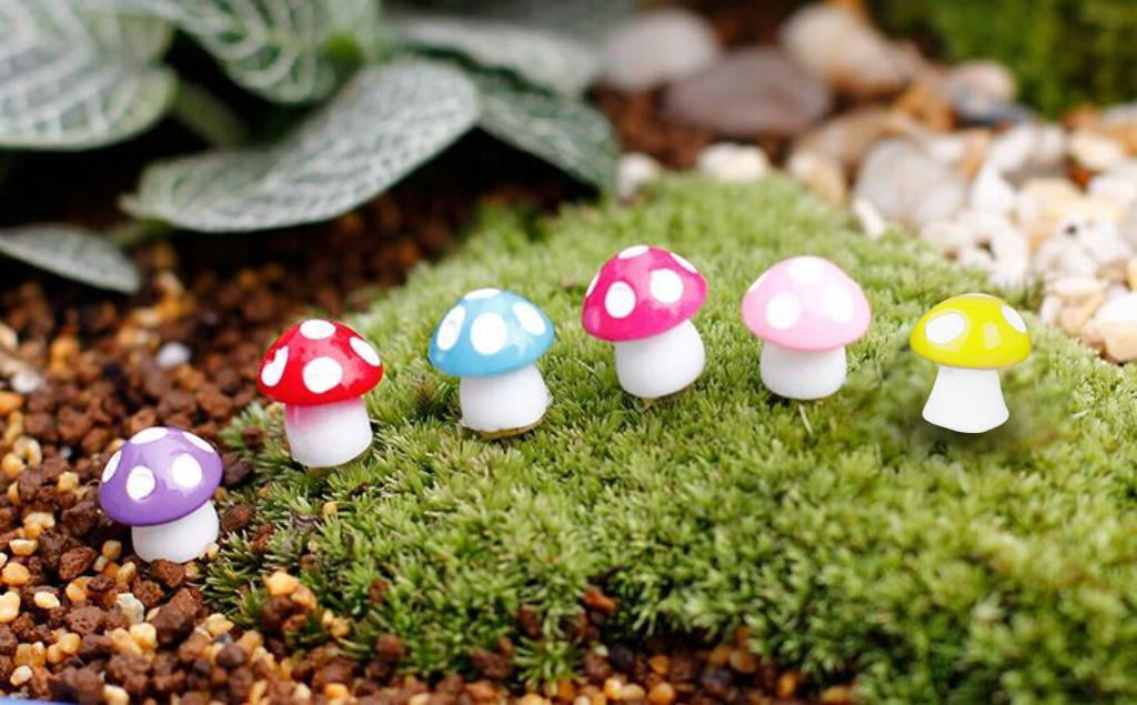 20x Red Mushroom Garden Ornament Miniature Plant Pots Fairy DIY Dollhouse Craft 