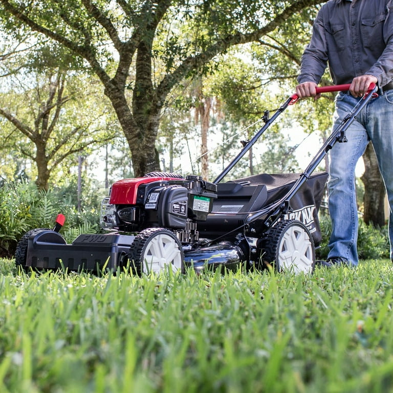 Black Max 22 inch 150cc Self Propelled Gas Mower with High Rear