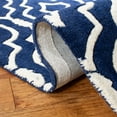 thumbnail image 5 of SAFAVIEH Chatham Xanthia Geometric Wool Area Rug, Dark Blue/Ivory, 5' x 8', 5 of 10