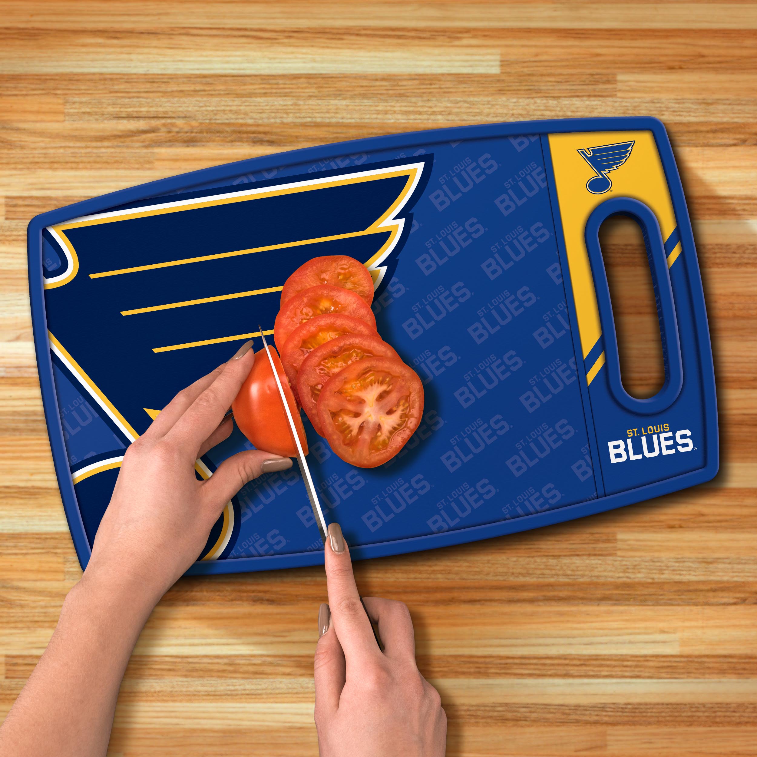 YouTheFan NHL St. Louis Blues Logo Series Cutting Board