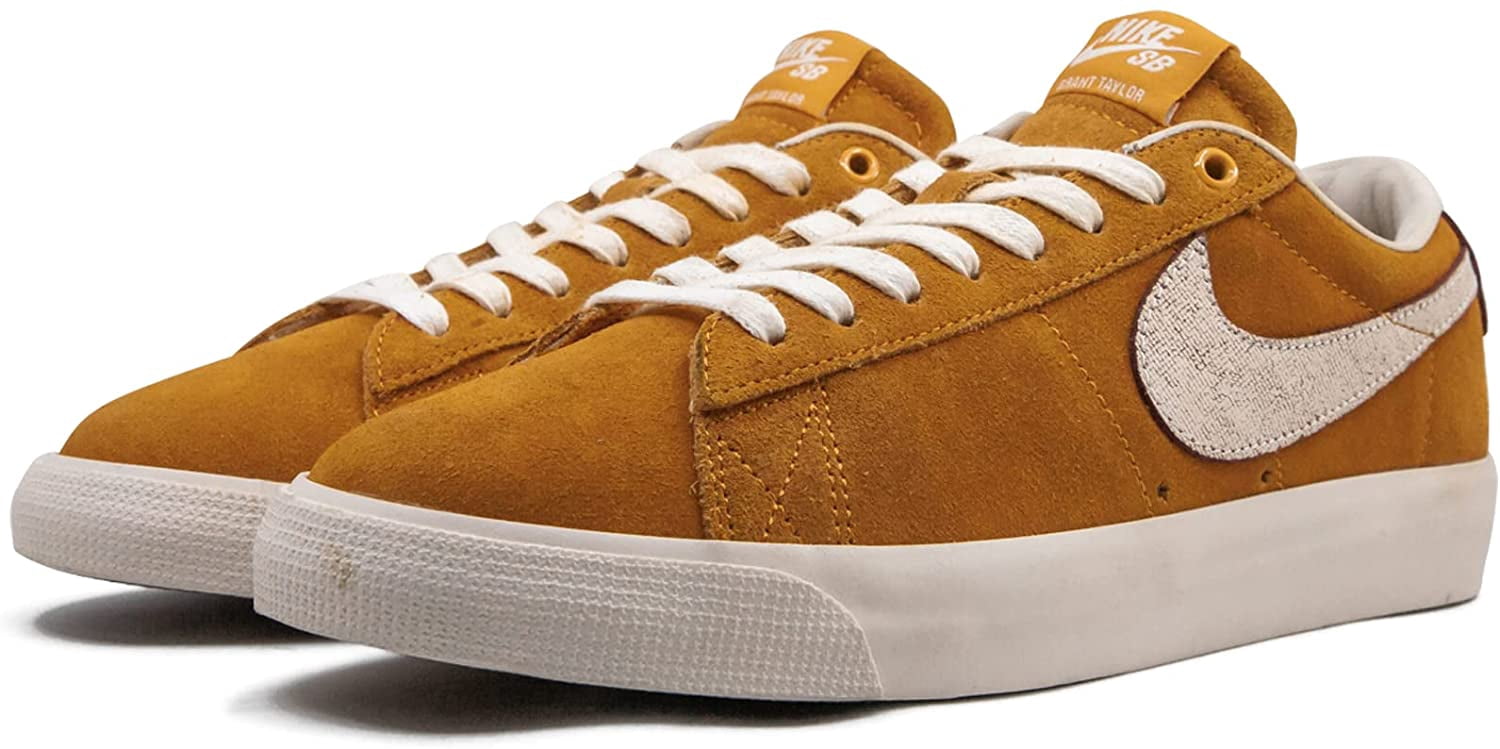 nike blazer low peach