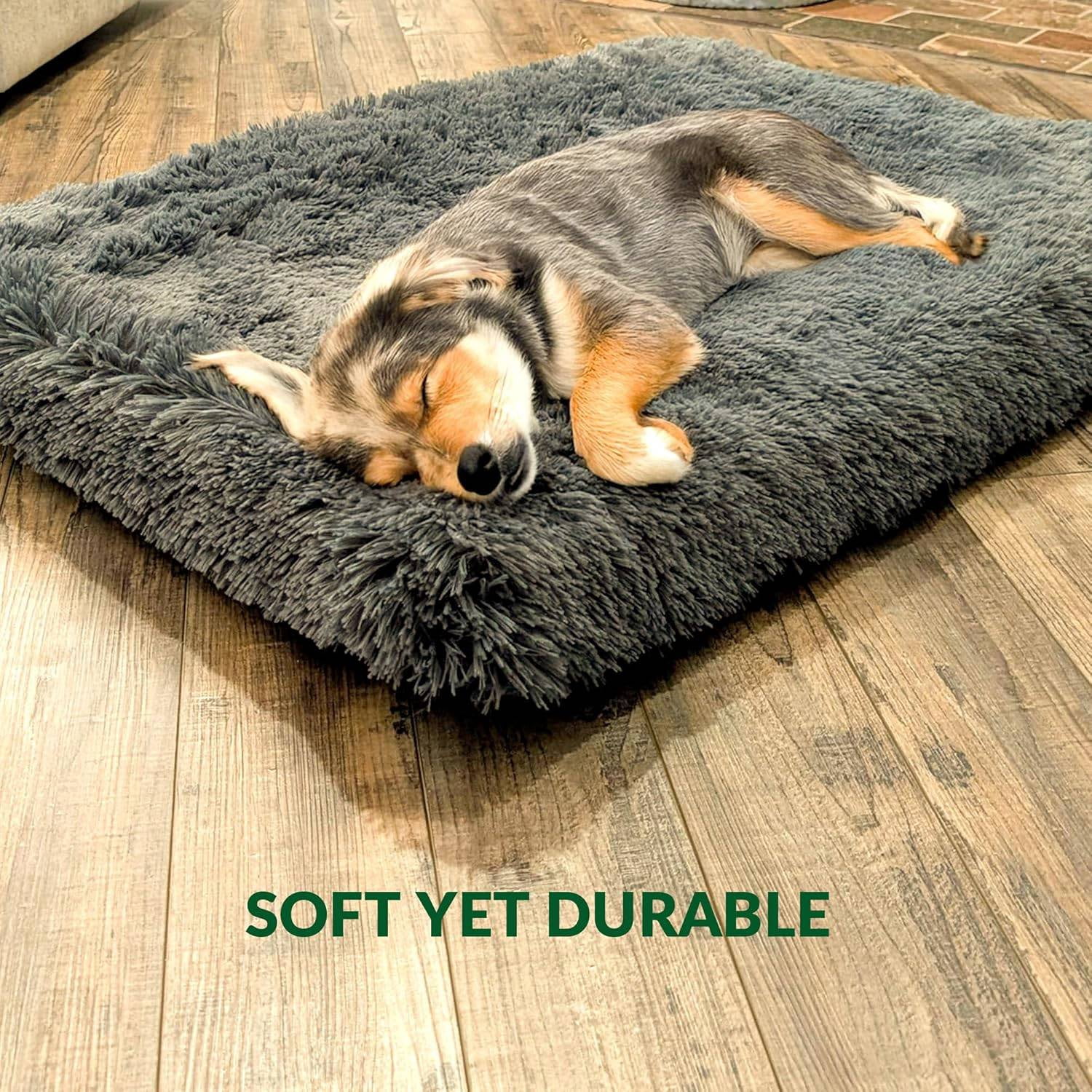 Dig Defence Large Plush Pet Bed, Soft Fluffy Surface, Removable Washable Cover with Waterproof Sleeve, Non Slip Bottom, Durable Dog Bed for Large Dogs