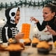 thumbnail image 5 of Moldes para hornear, molde para pasteles, molde para pastel de calabaza de Halloween, molde para dulces, moldes para chocolate con calaveras, molde de silicona para galletas, 5 of 6