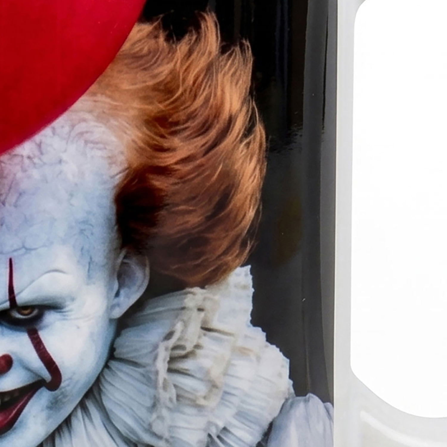 Pyramid America: IT Pennywise Red - 11oz Ceramic Mug - Coffee & Tea Cup, Horror Character Photo, Microwave-Dishwasher Safe, Fan Collectible, Licensed