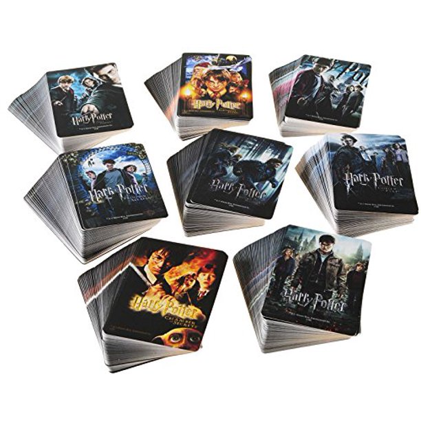 Harry Potter Playing Cards _ Paquete de 8 cubiertas temáticas únicas _ Bonus 8 Bolsas de almacenamiento con cordón de terciopelo morado _ Artículos incluidos Deluxe Games and Puzzles 703546238875