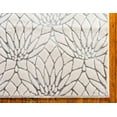 thumbnail image 3 of Marilyn Monroe Glam Collection Area Rug - Dahlia (4' 1" x 6' 1" Rectangle White Silver/Silver), 3 of 8