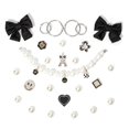 thumbnail image 2 of Accesorios para bolso con cadena de perlas con lazo negro SANUIU Charm Set, 2 of 8