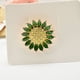 thumbnail image 3 of Broches para Mujeres Elegante Pin de girasol con Rhinestones Beoch Brooch Jewellery Costume Heronsbill Estilo Regalos para Mujeres Amarillo + Blanco seitruly AP004683-02, 3 of 7