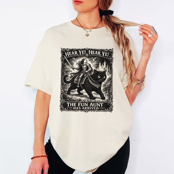 Fun Aunt Knight Riding Black Cat T-Shirt, Hear Ye Fun Aunt Has Arrived Tee, Funny Auntie Cat Meme Shirt Multicolor