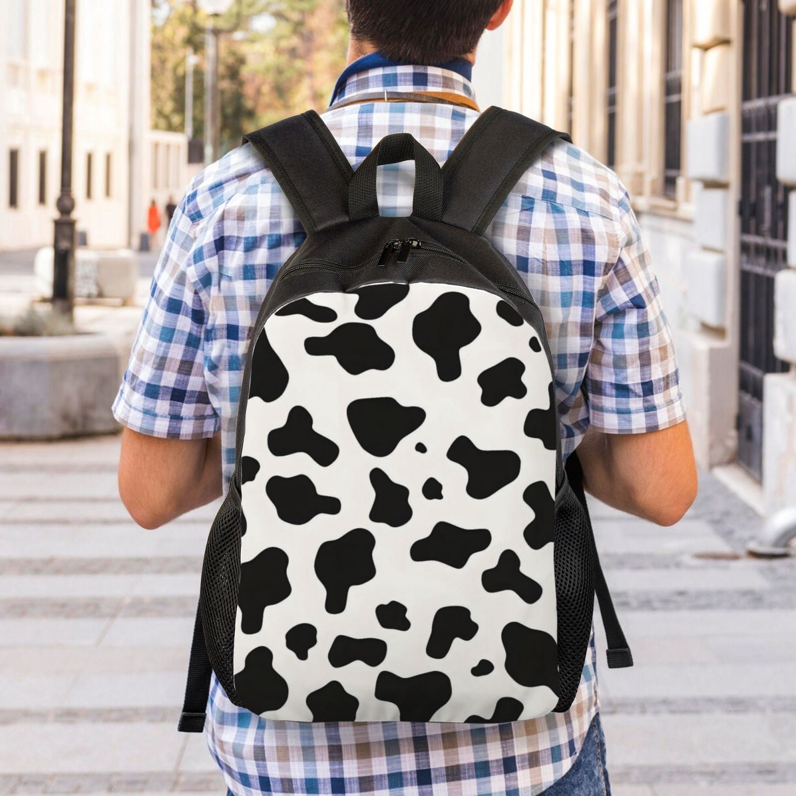 Single Side Full Backpack 16.1×11.8×4.5in Large Capacity Breathable Shoulder Belt Leisure Simple And Strong Bearing Capacity Simple Cow Print Pattern, Vector Art Style_1