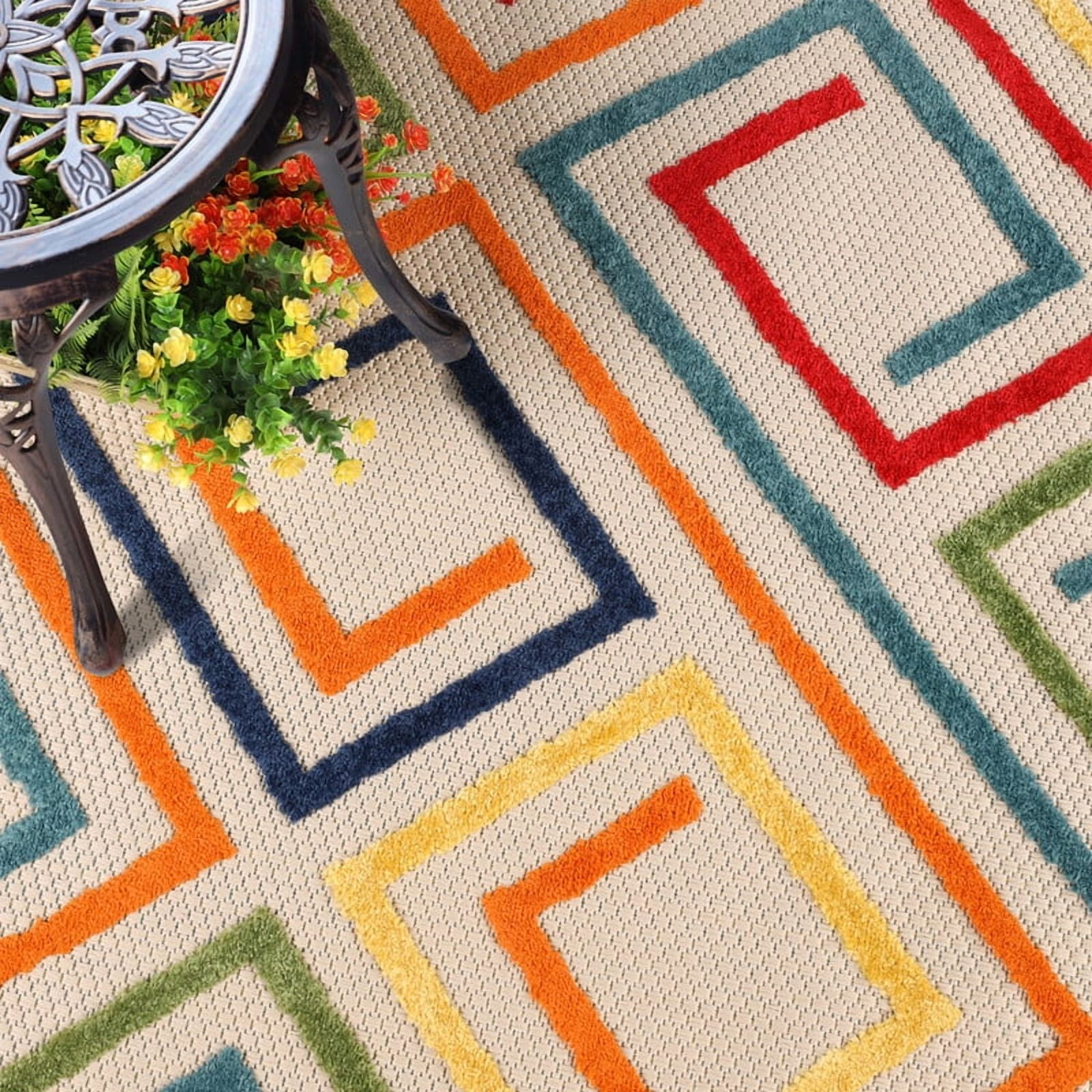 Superior Ares Modern Indoor/Outdoor Runner Rug, 2' 3" x 12', Cream