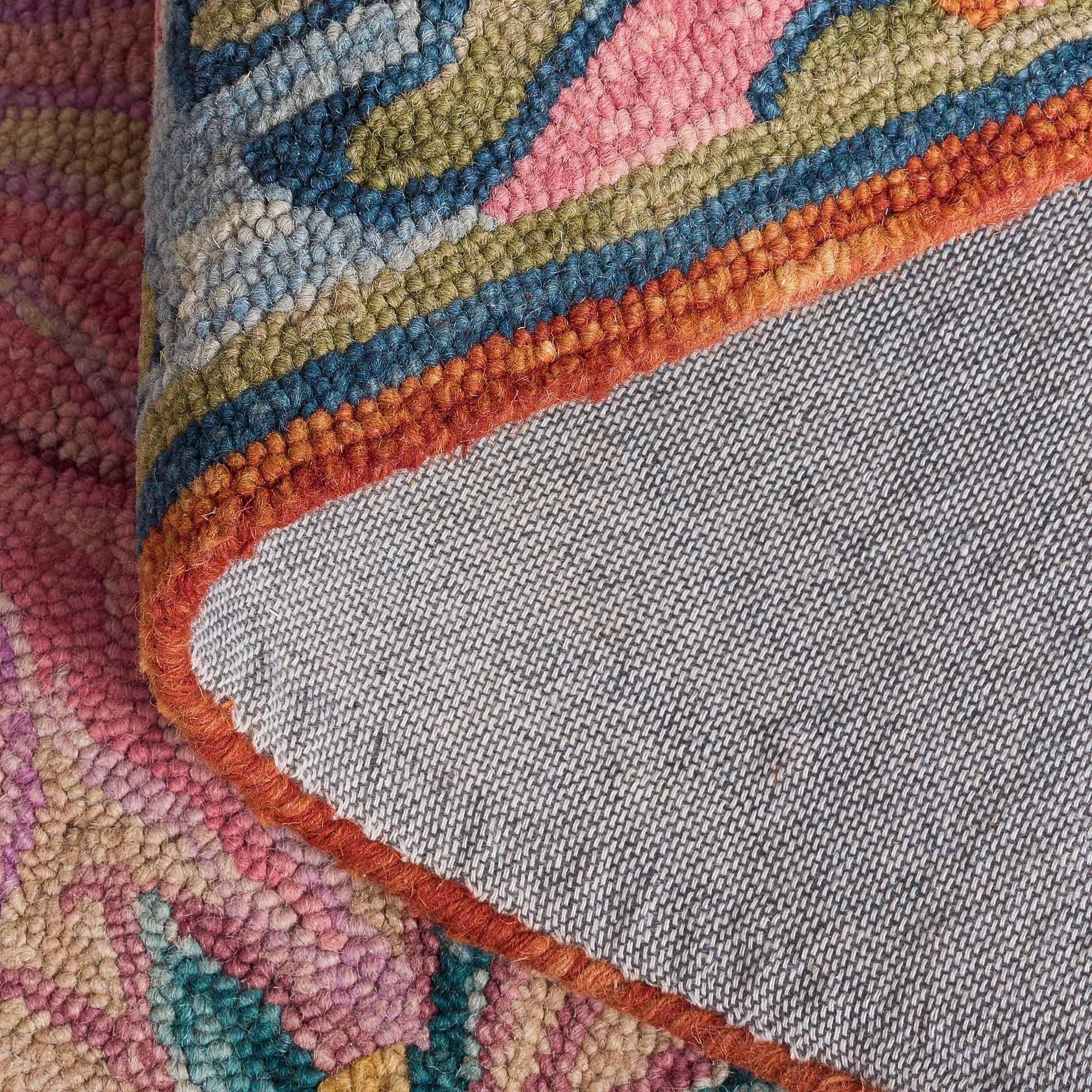 Safavieh Jardin Corine Floral Area Rug, Pink/Rust, 6' x 9' Oval