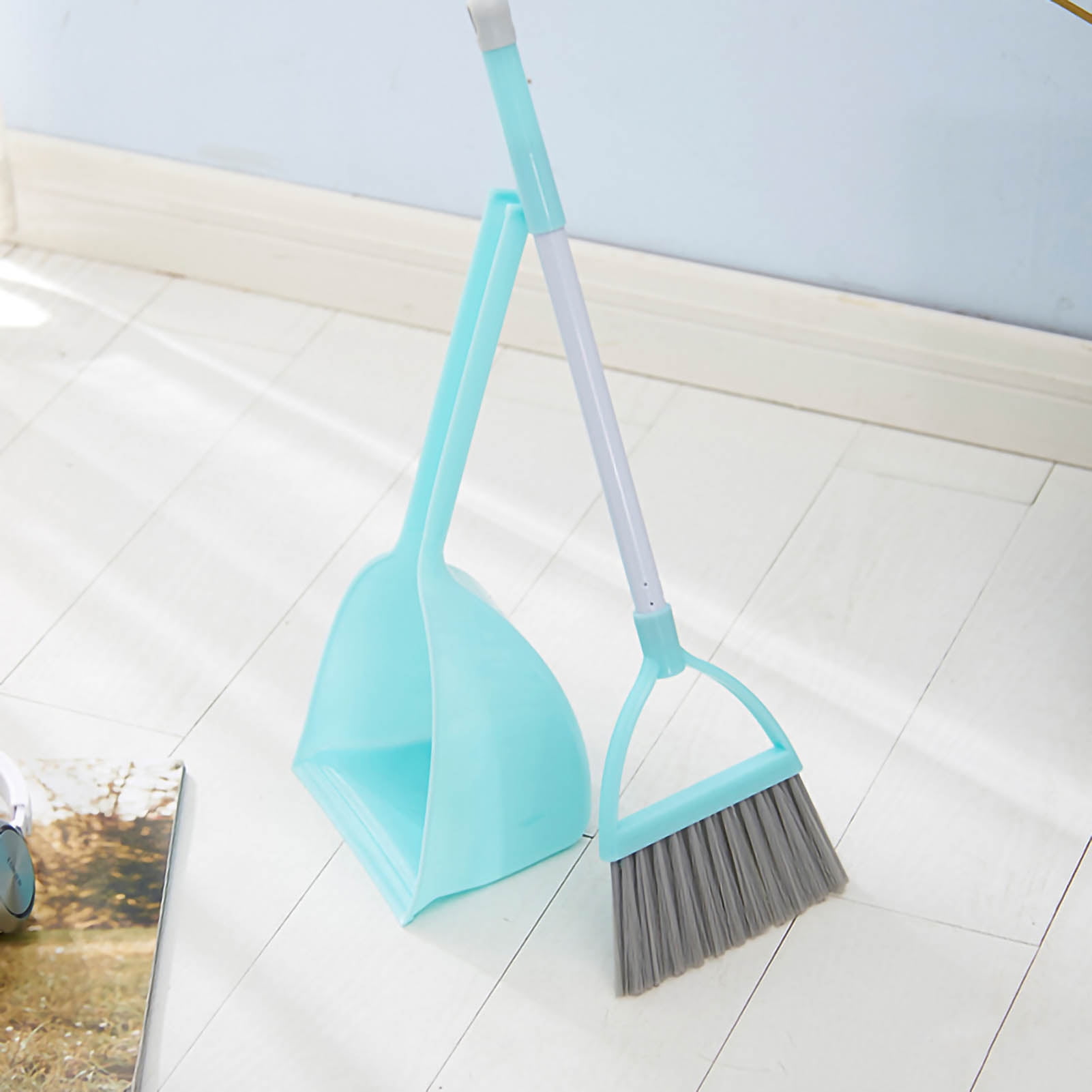 Zaqw Children Dustpan,Kids Dustpan Set Soft Fur Plastic Small Broom
