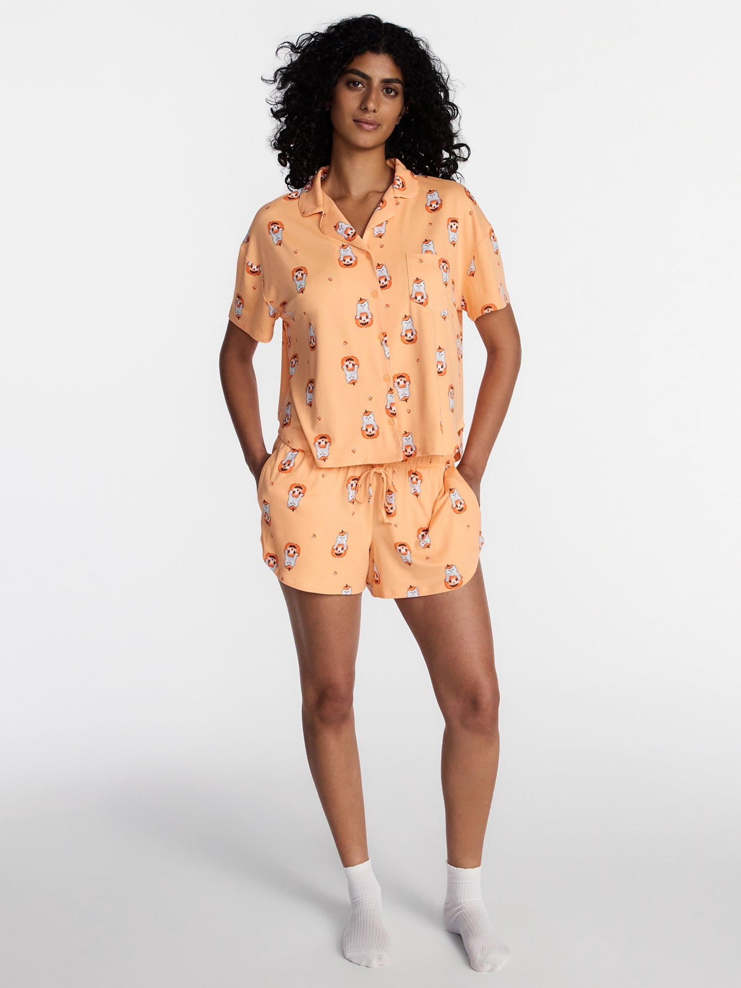 Halloween Women's Notched Top and Shorts Pajama Set from Way to Celebrate, 2-Piece, Sizes XS-3X