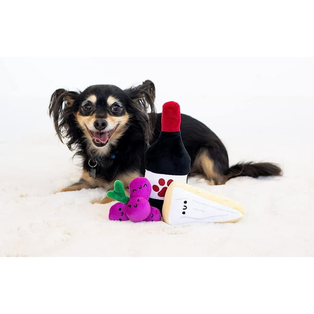 Pearhead Pawrcuterie Board Dog Toys Set of 3 Wine Cheese Grape