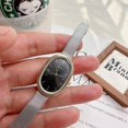 thumbnail image 1 of Reloj de cuarzo de lujo con forma ovalada para mujer, Mini caja con esfera de números romanos pequeños, relojes de banda de Metal completa, reloj de pulsera de nicho qym unisex, 1 of 2