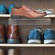 thumbnail image 4 of GOOHOCHY 2 estantes de pared con listones transparentes para zapatos, para tiendas minoristas, 4 of 8