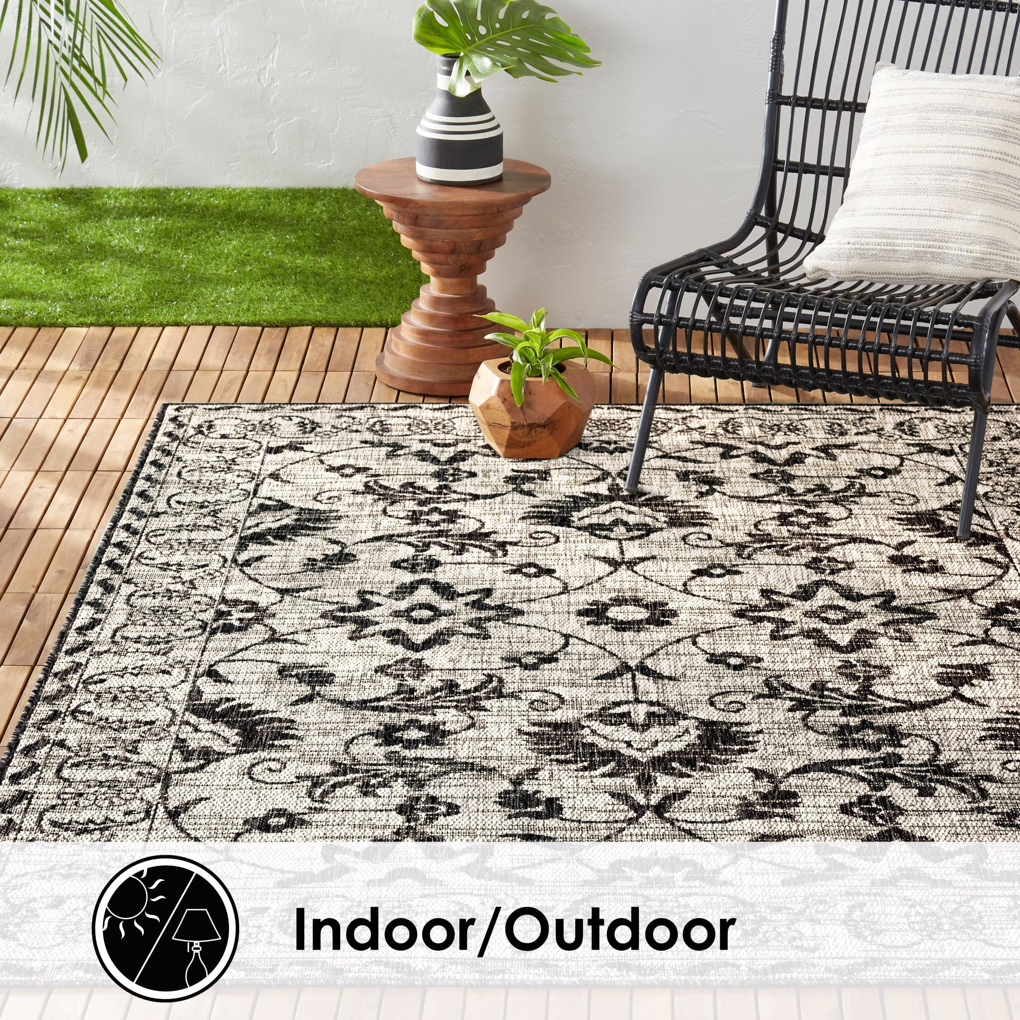 Nicole Miller New York Patio Country Ayala Botanical Floral Indoor/Outdoor Area Rug, Grey/Black, 7'9"x10'2"