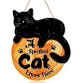 thumbnail image 1 of KAIYANG Letrero de madera con diseño de gato negro divertido, aquí vive un gato mimado, arte de pared para gatos, adorable regalo para amantes de los gatos, decoración de criaderos, placa colgante par, 1 of 5