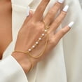 thumbnail image 1 of Pulseras de anillo de eslabones de cadena de perla, brazalete de arnés de mano con empalme dorado, anillos para los dedos, accesorios de mano para mujeres y niñas, 1 of 5