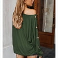 thumbnail image 4 of Camiseta de manga larga de color puro para mujer, blusa holgada informal con estilo y cuello redondo, blusa decorativa con botones para el trabajo diario OD verde L, 4 of 6