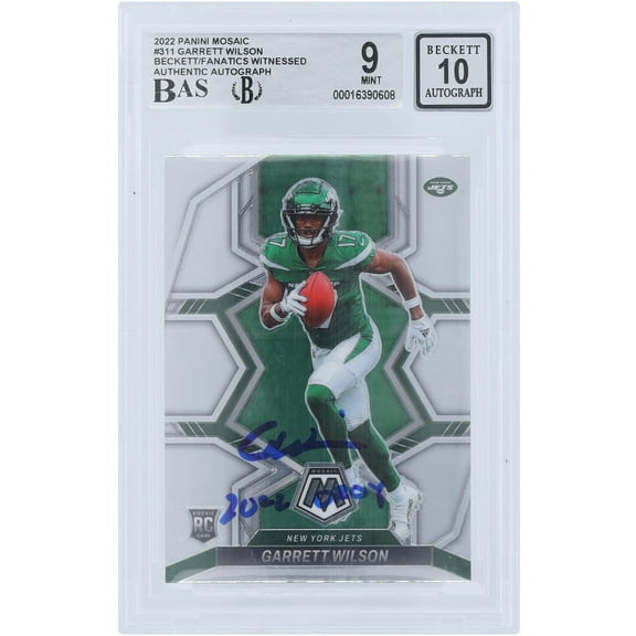 Garrett Wilson New York Jets Autographed 2022 Panini Mosaic #311 Beckett Fanatics Witnessed Authenticated 9/10 Rookie Card with "2022 OROY" Inscription - Fanatics Authentic Certified