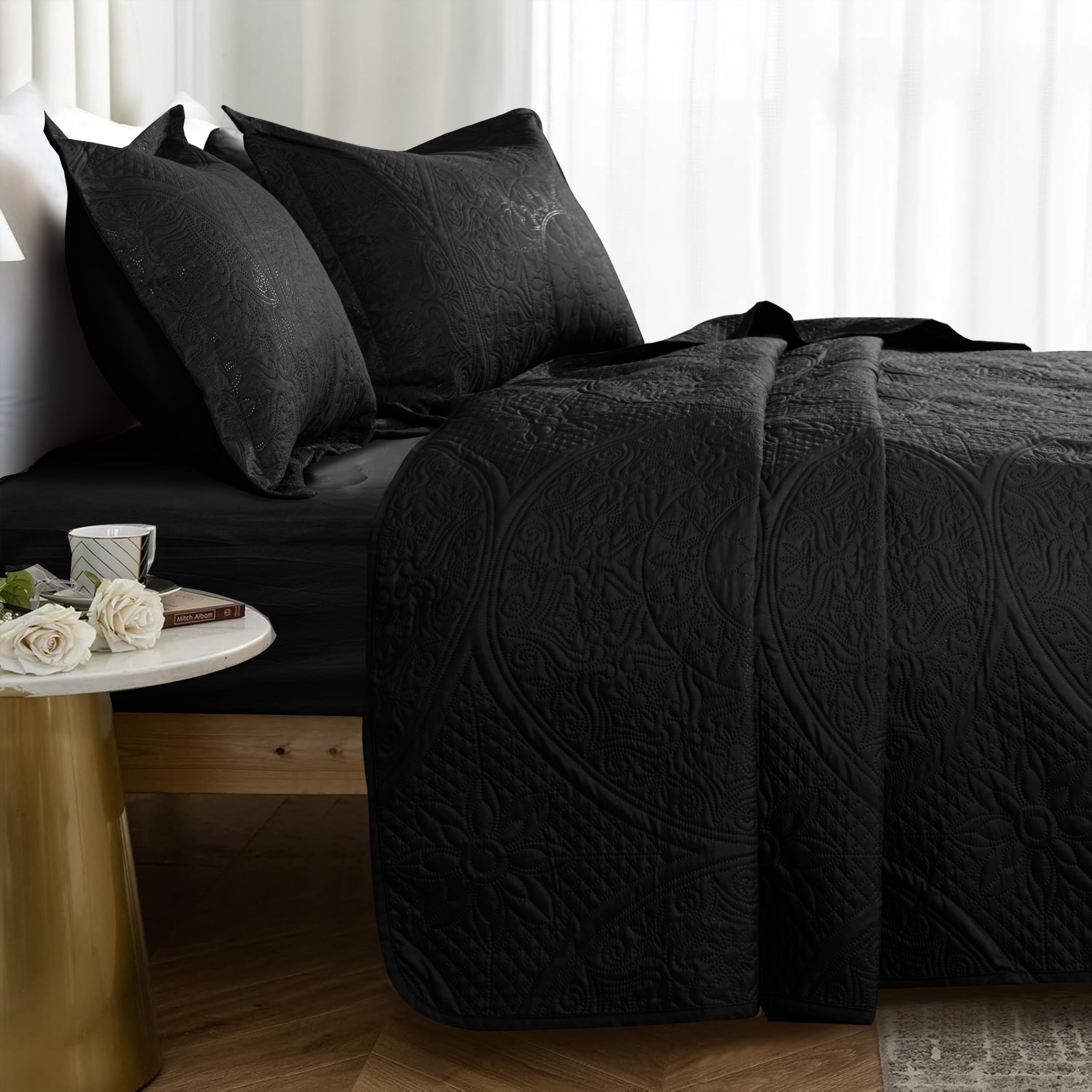 Twin Quilt Set - Lightweight Summer Bedspread Bedding Set for All Season, 2 Piece (1 Quilt, 1 Pillow Sham)