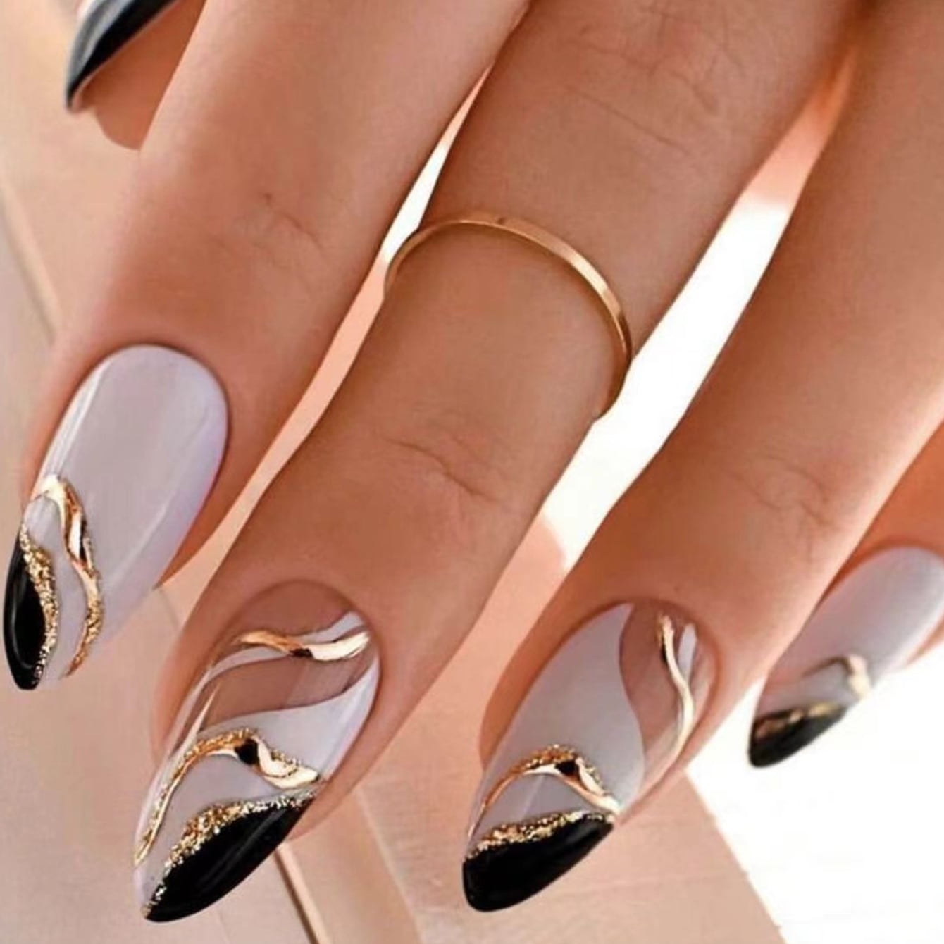 24 PCs Short French Minimalist Stripes with 1 Jelly and 1 Nail File
