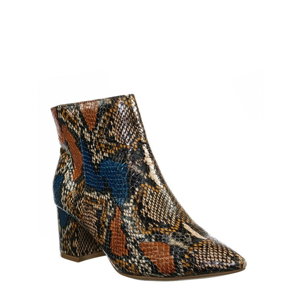 pointed block heel ankle boots
