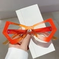 thumbnail image 3 of Lunettes Rétro en Forme de Papillon Bloquant la Lumière Bleue pour Femmes, Polyvalentes pour Verres Nus et Non-Précis, 3 of 6
