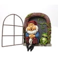 thumbnail image 1 of Enano y rana sentados en la ventana - Estatua de adorno de jardín al aire libre de 16,5 cm, arte de jardín de mirilla de jardín, decoración de jardín de escultura de árbol de hadas, 1 of 5
