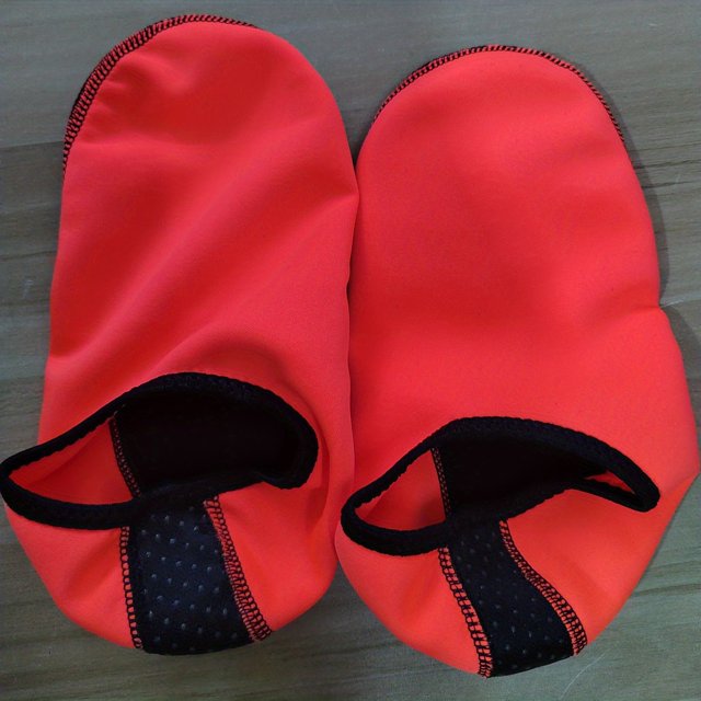 1pair Non-slip Beach Socks, Snorkeling Shoe Covers, Quick-drying Lycra Material Swimming Diving Socks