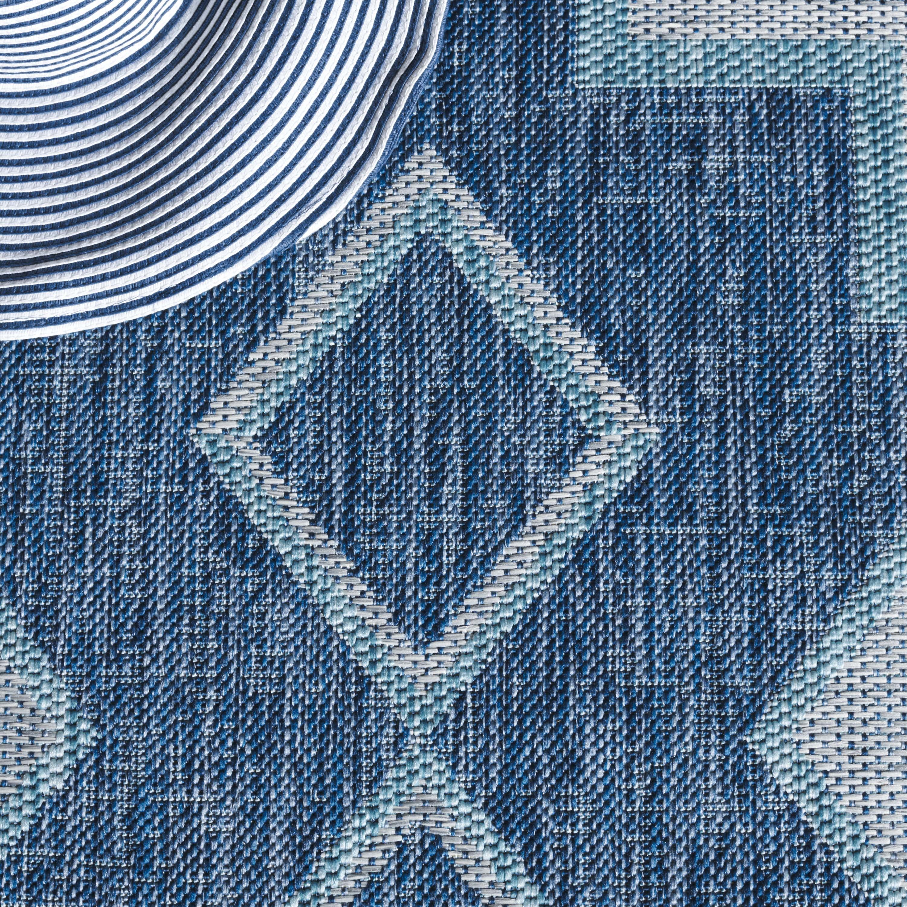 SAFAVIEH Courtyard Floella Geometric Indoor/Outdoor Area Rug, Navy/Aqua, 6'7" x 6'7" Round