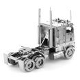 thumbnail image 4 of Kit de modelo de metal 3D para camión Freightliner COE de Fascinations Metal Earth, 4 of 5