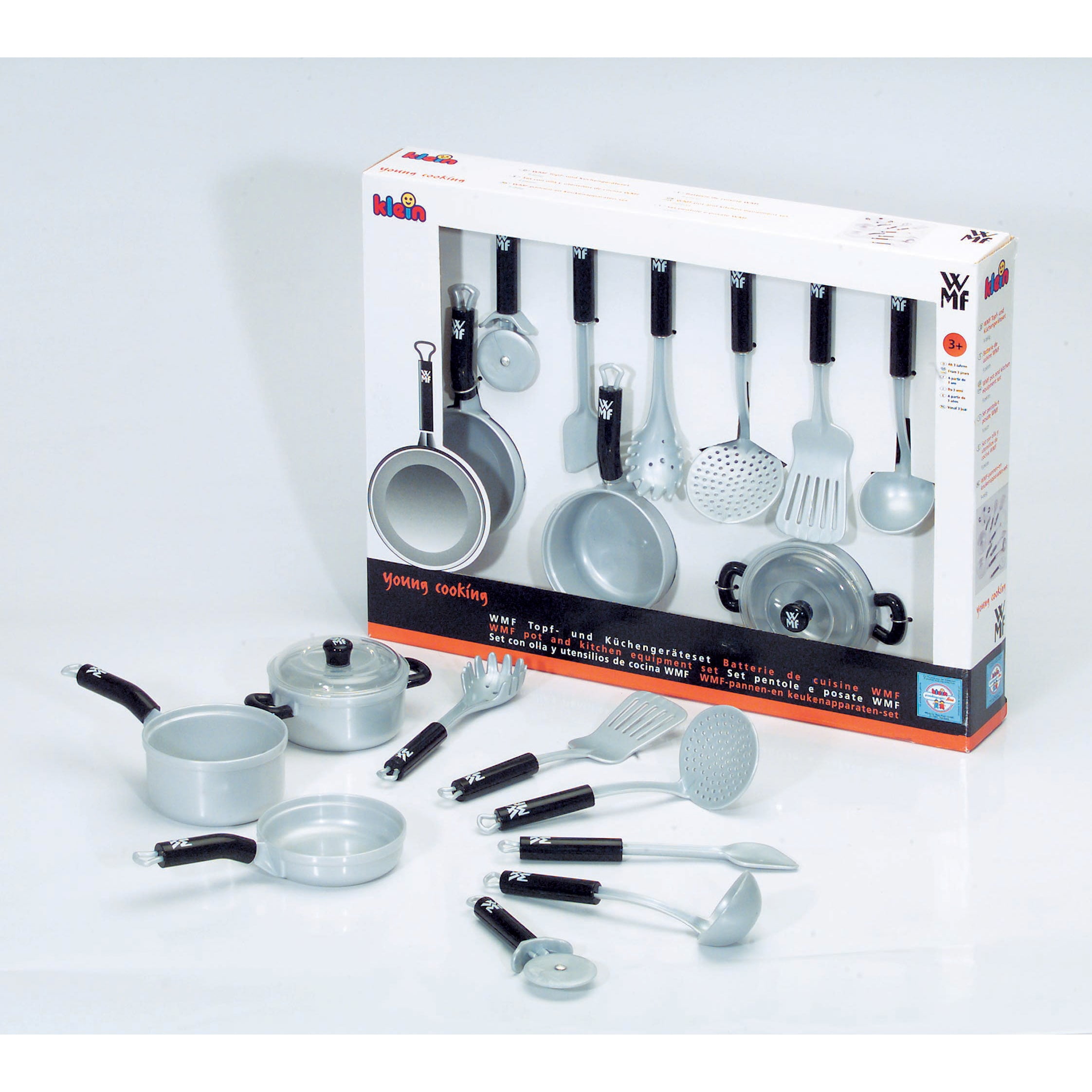 toy kitchen equipment