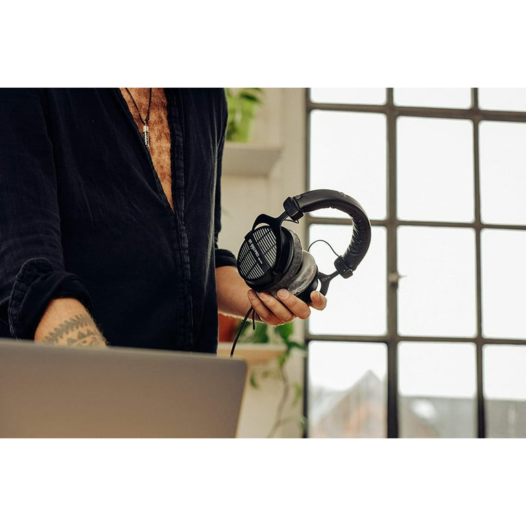 BeyerDynamic DT 990 PRO Studio Headphones for Mixing Mastering