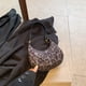thumbnail image 3 of Bolso Crescent para Mujer Con Leopardo Hobo Cuero PU El Trabajo), 3 of 6