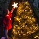 thumbnail image 5 of Liquidación 24 bolas navideñas doradas, adornos navideños, colgantes de bolas navideñas, colgantes decorativos irrompibles para árbol de Navidad, adornos navideños de 30 mm, juego de 24 unidades, 5 of 5