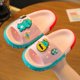 thumbnail image 1 of Zapatillas para niños, baño en casa, antideslizantes, transpirables, huecas, fondo suave, sandalias de verano para niños, dibujos animados de dinosaurios para bebé, 1 of 6
