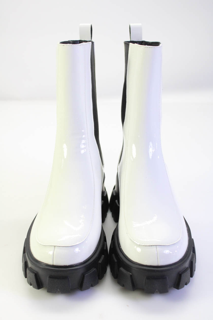 Villa Rouge Womens Painter Lug Sole 