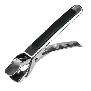 8in Shallow Pizza Pan Gripper - Kitchen & Company