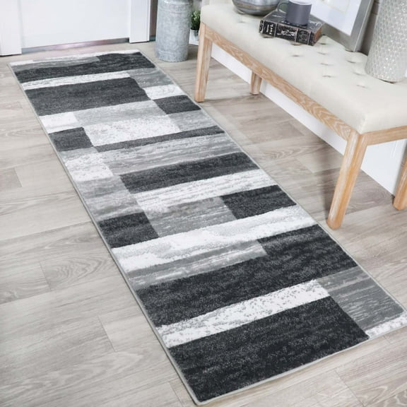 Superior Rockwood Geometric Indoor Runner Rug, 2' 7" x 8', Charcoal