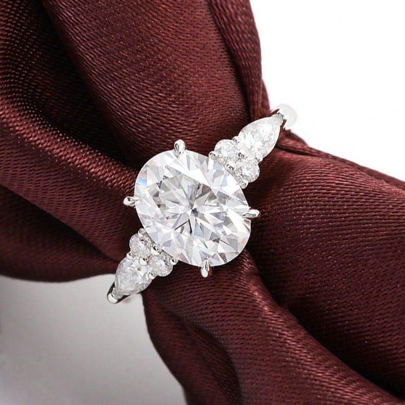 solitaire jewels 3CT Oval Moissanit 7 stone Engagement Ring For Women, 18K White Gold